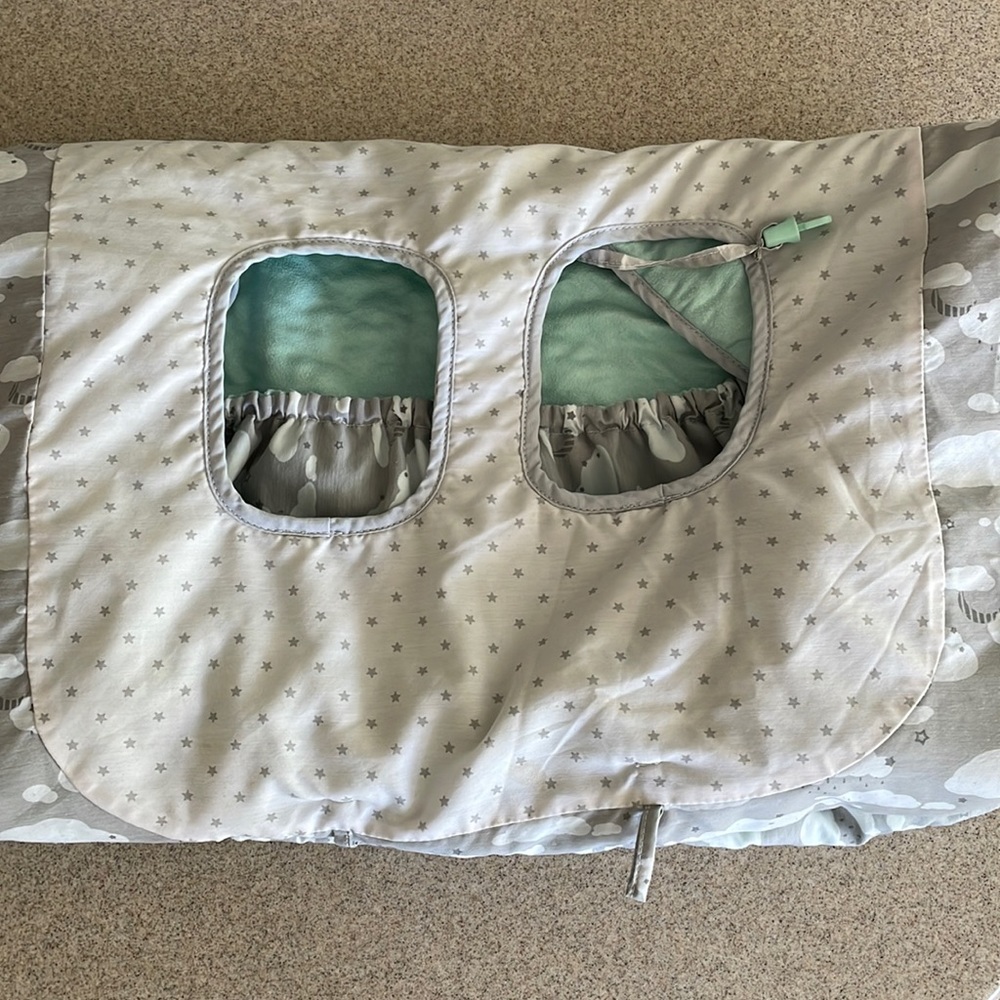 Goldbug kids shopping cart cover